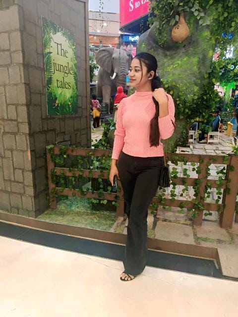 Sheela Hyd Escort Service in Hyderabad